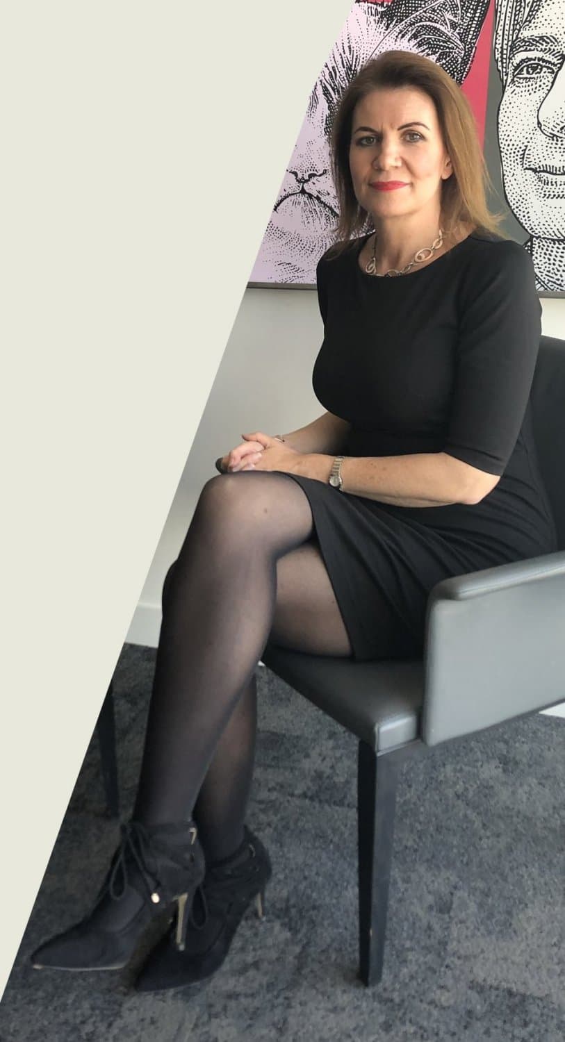 Click to view full size Right-Wing British Honey #2 Milf Edition