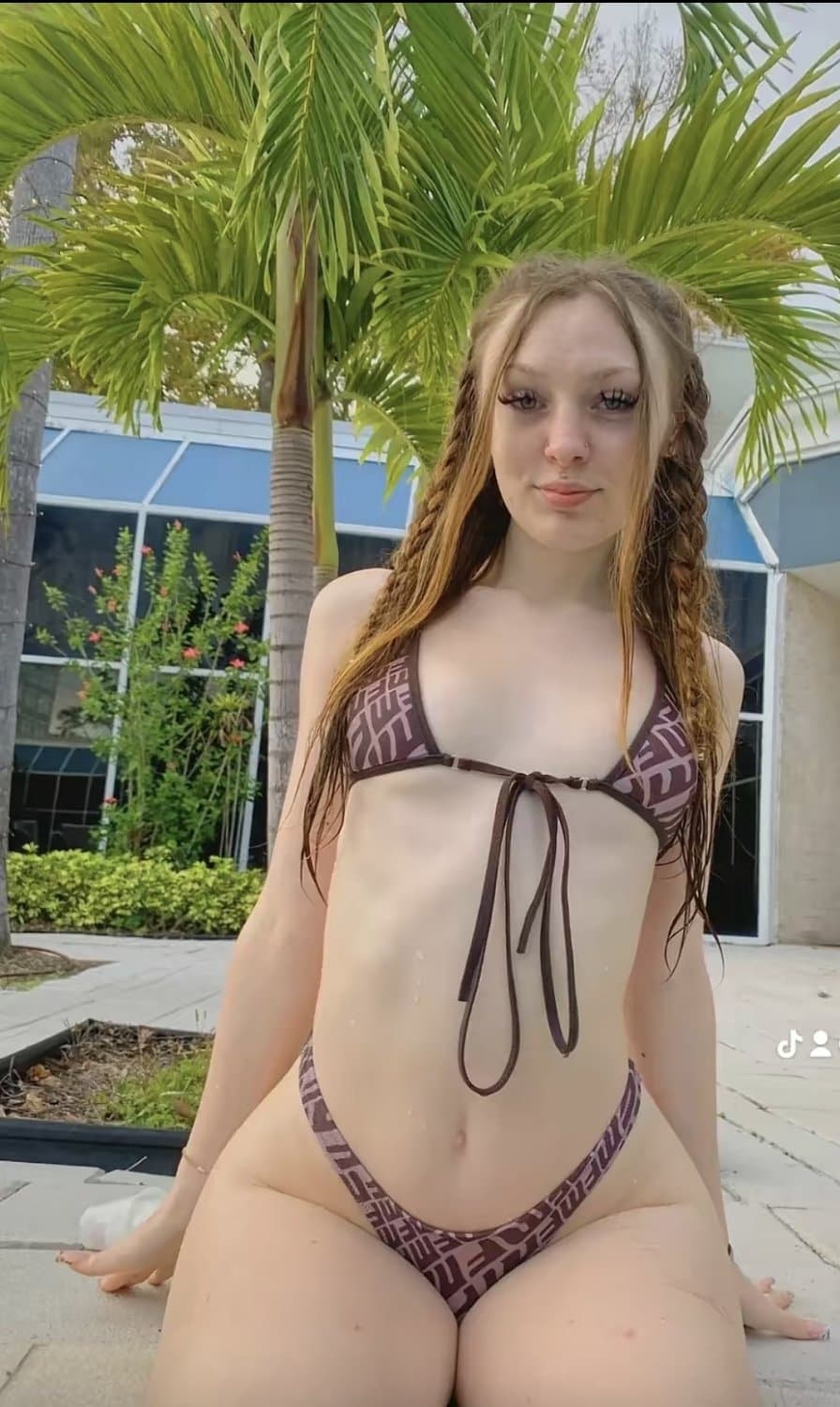 Click to view full size Pale Thick ass Blonde Country Teen Turned into a slut #leaked