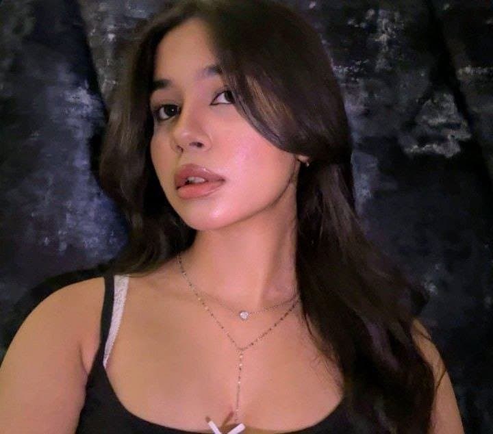 Cute Punjabi girl fingering herself