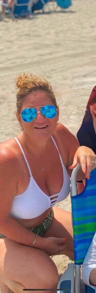 Mother and Daugher Websluts Liza and Allie Leak