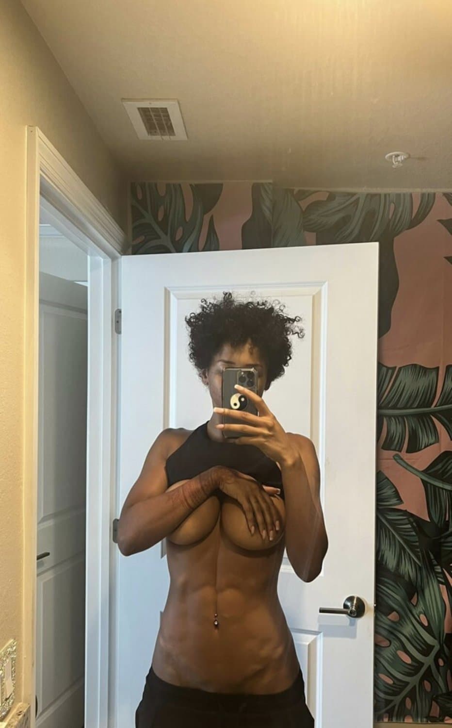 Big tits fbb muscles