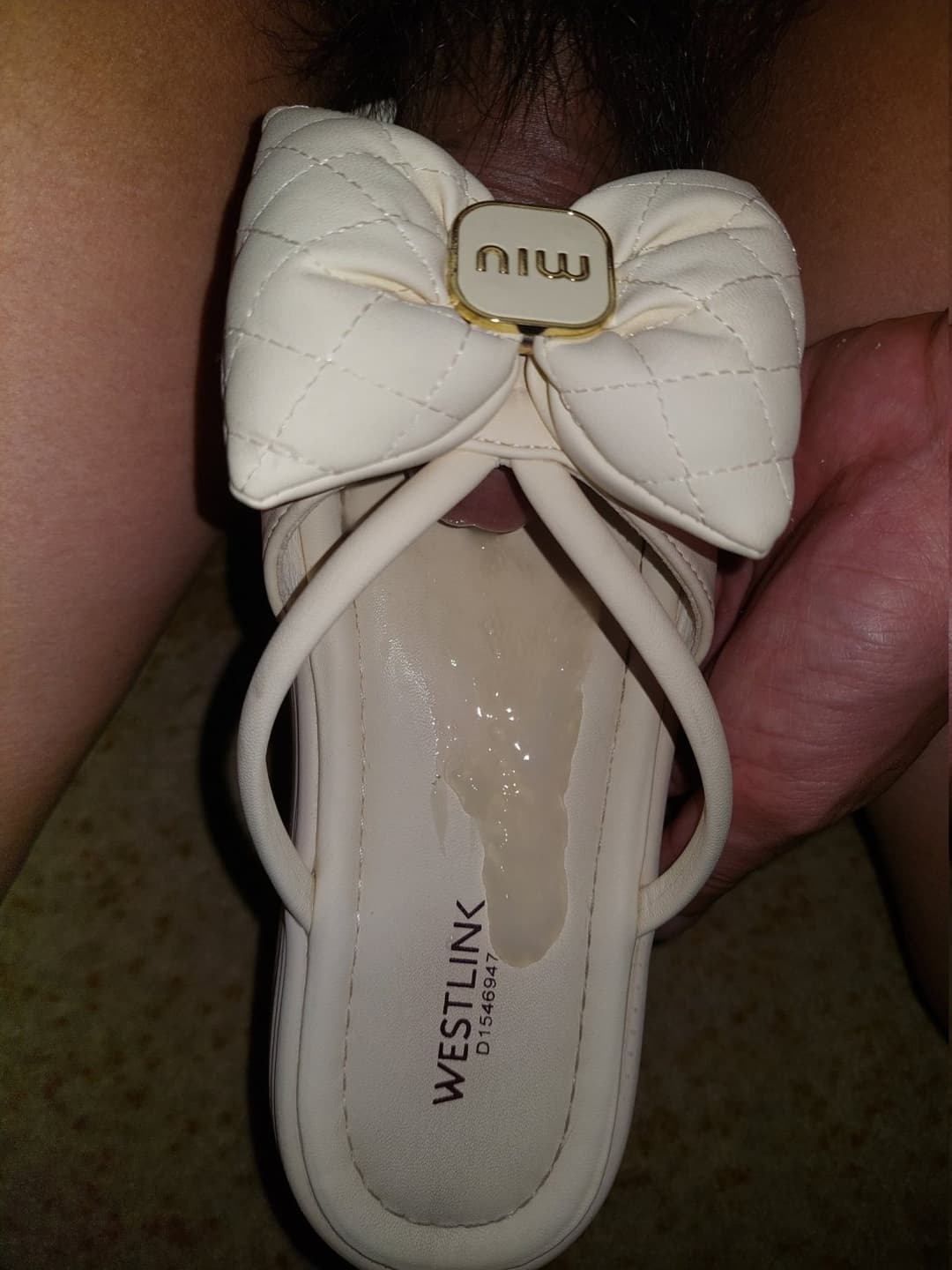 Click to view full size Asian shoes and cum