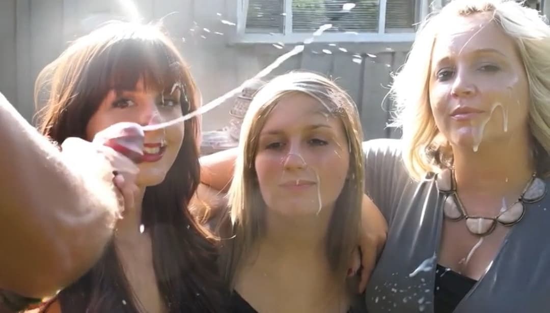 Click to view full size Bakersfield sluts Julia queen, Cady queen, and Jessica Queen