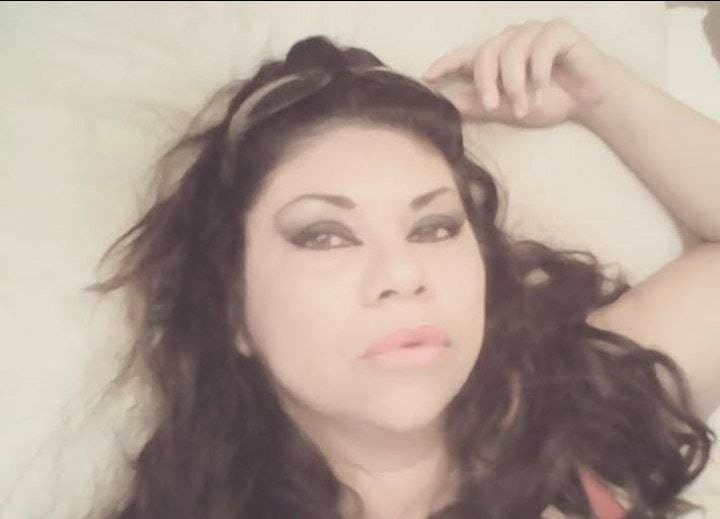 Madre latina  muy caliente