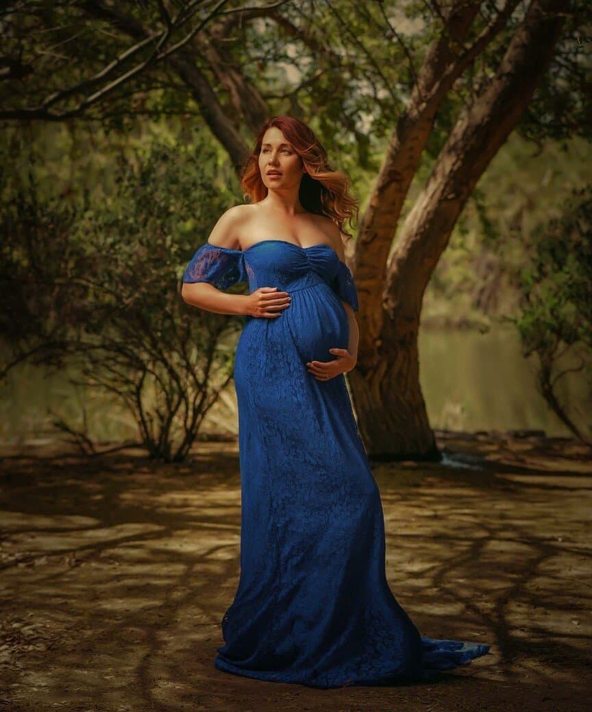 Elizabeth milf vocal coach