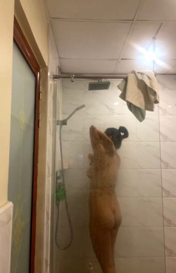 Myanmar cheated MILF Ma Theingi sucked her wihte bf dick Full HD