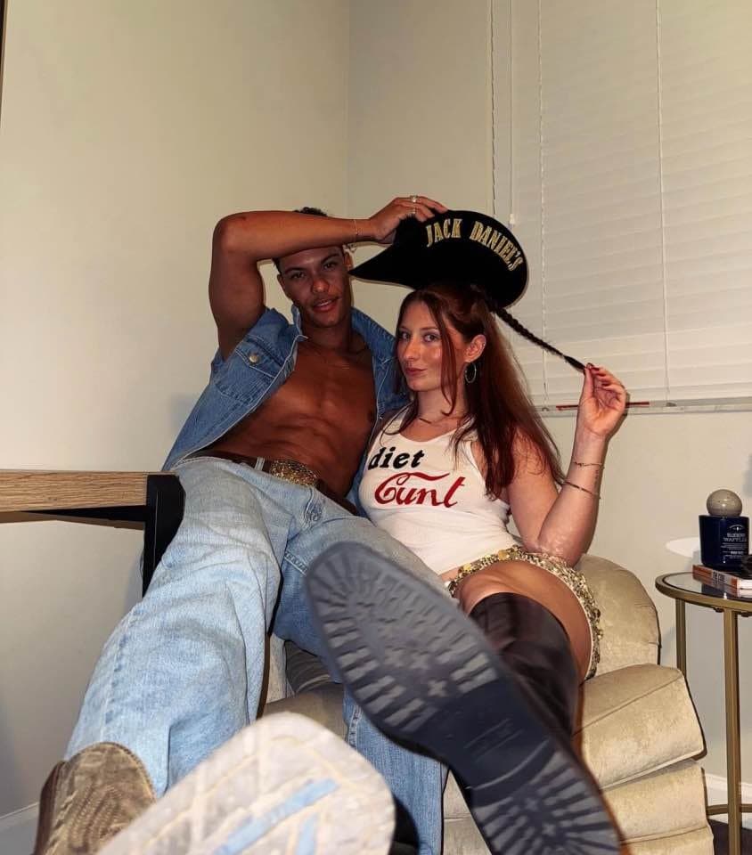 Sexy slut Nika, 23, shared to me by her ex, Kik tongoloman to share yours