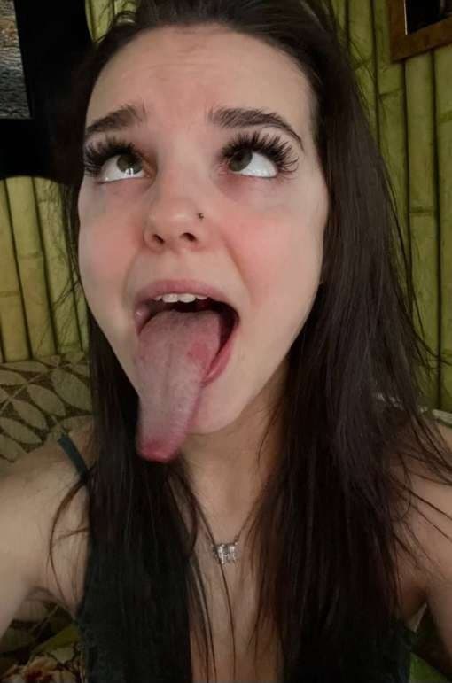 Got myself a tonguefetish