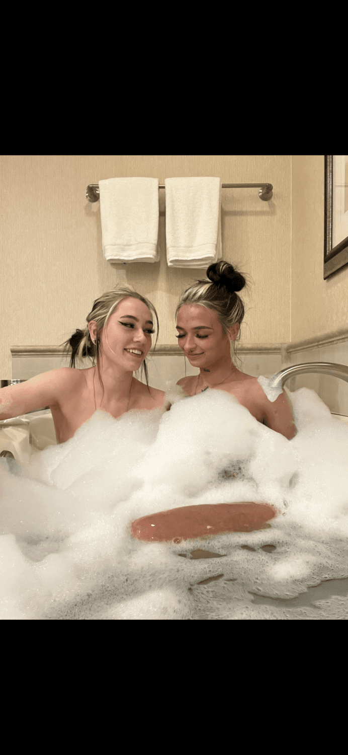 Click to view full size Luxury Toyota jones