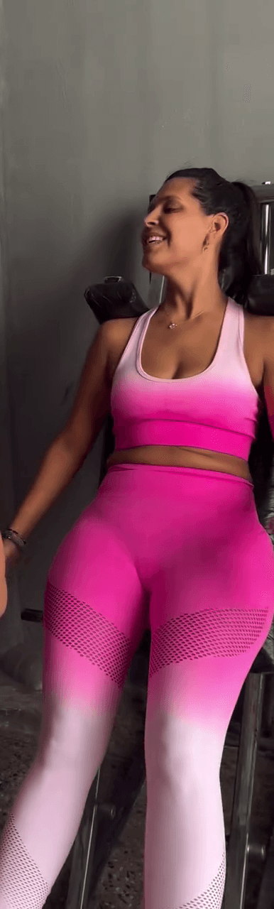 Cin C. Terrible culazo veterana vgg