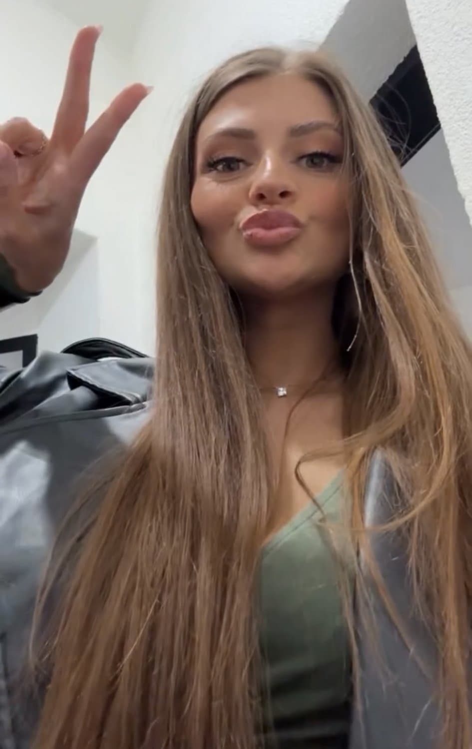 German Slut wife is our christmas cum bucket??