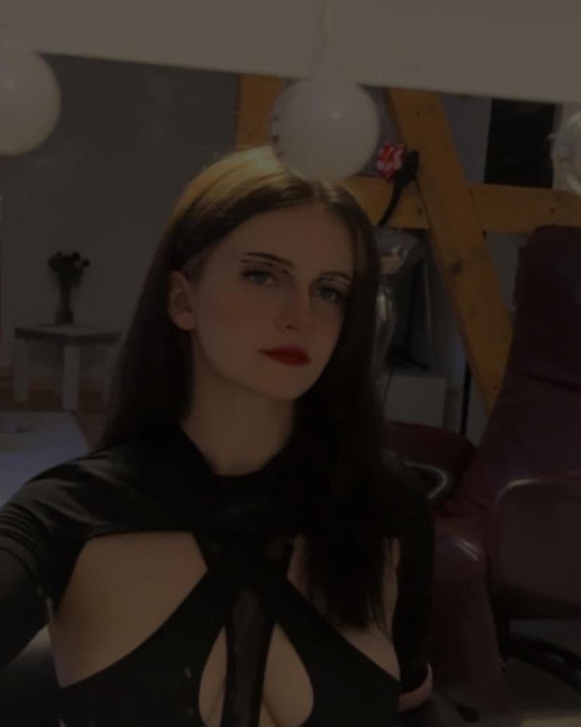 I got Forced to Leak my Crush here