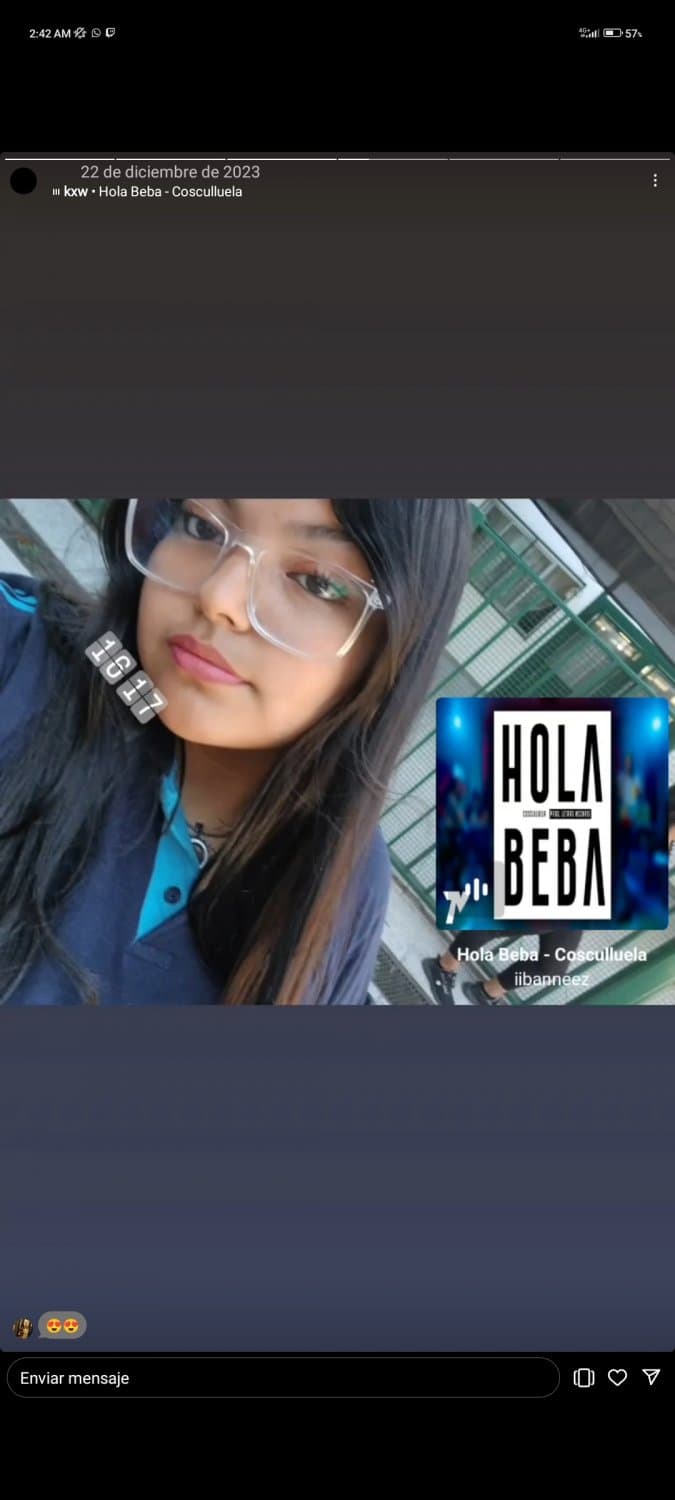 Ivana cejas gorda puta con ganas de una buena pija bien dura, pide leche a lo bicho esta gorda linda