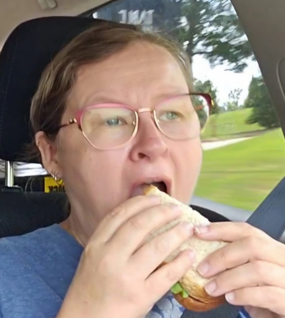 Click to view full size Fat Pig Amber Stuffing her fat face