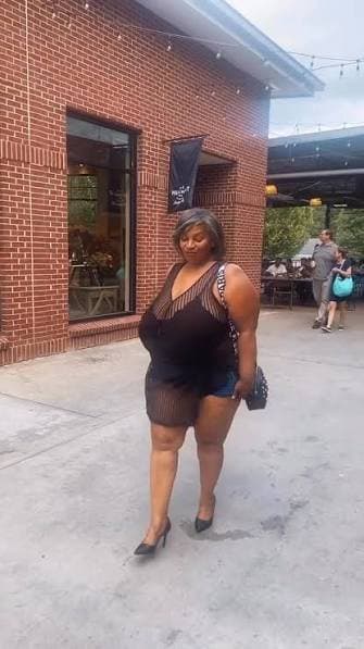 Click to view full size Mature Milf With Super Sized Titties I Want Her Bad Bad& I Would Not Pull Out