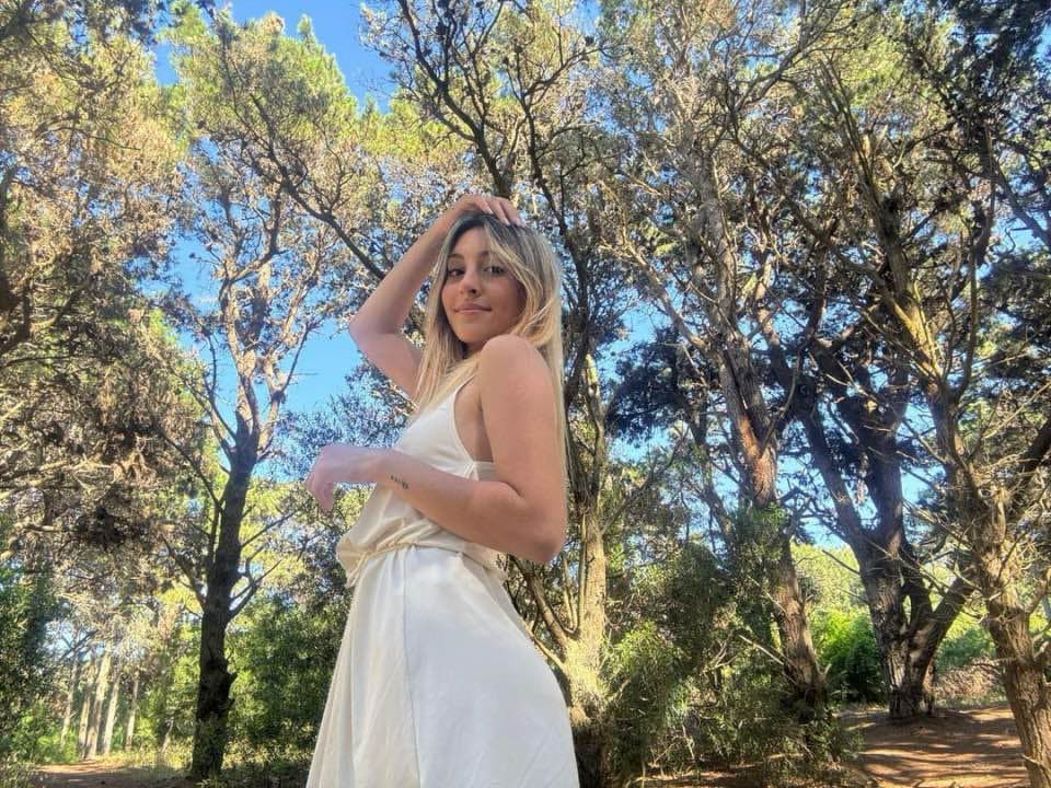 Petite Fat Assed College Teen Latina Submitted