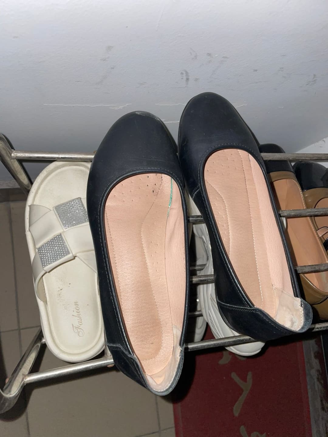 Asian feet / shoes & cum