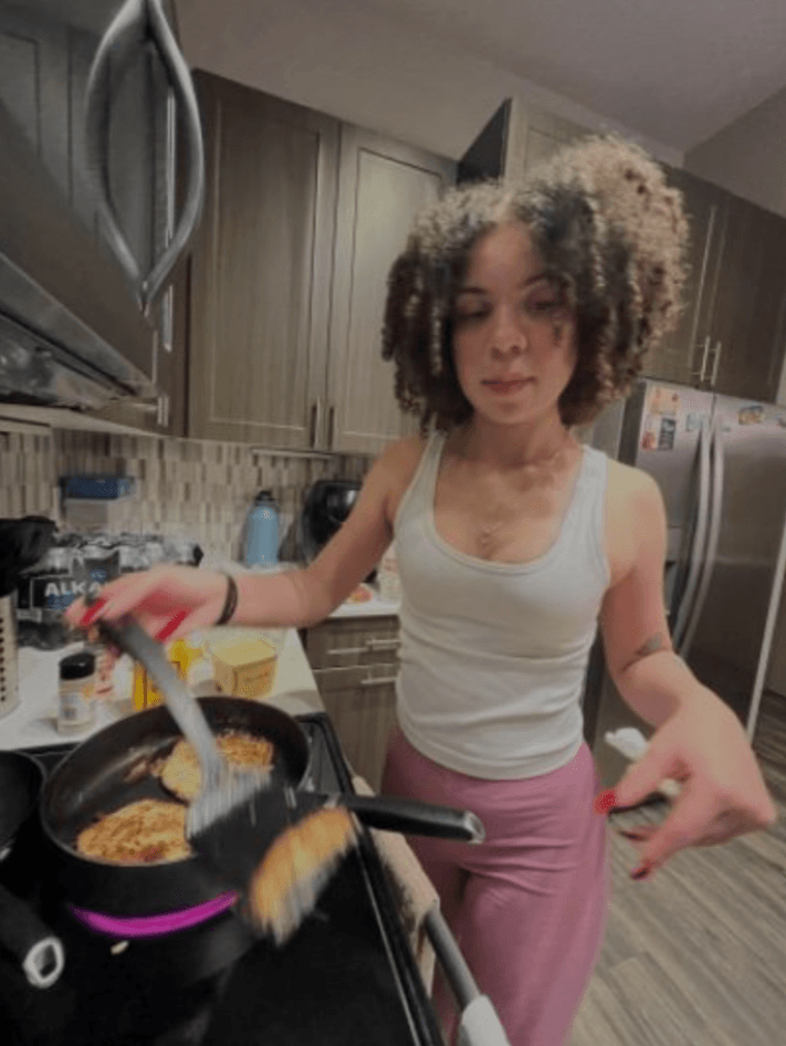 Leaking Stolen Photos from Homies Phone (petite lightskin)