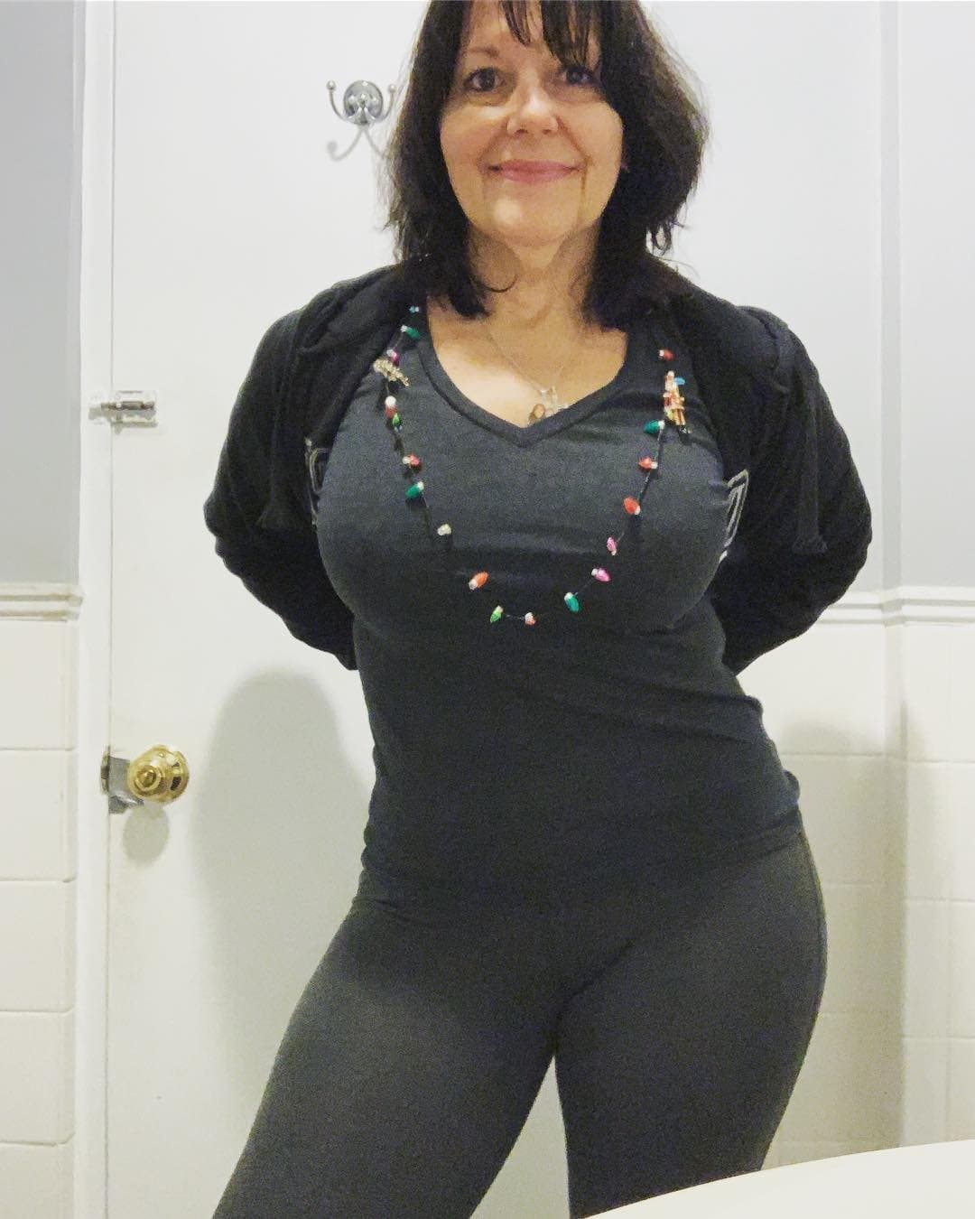 Thick insta Gilf