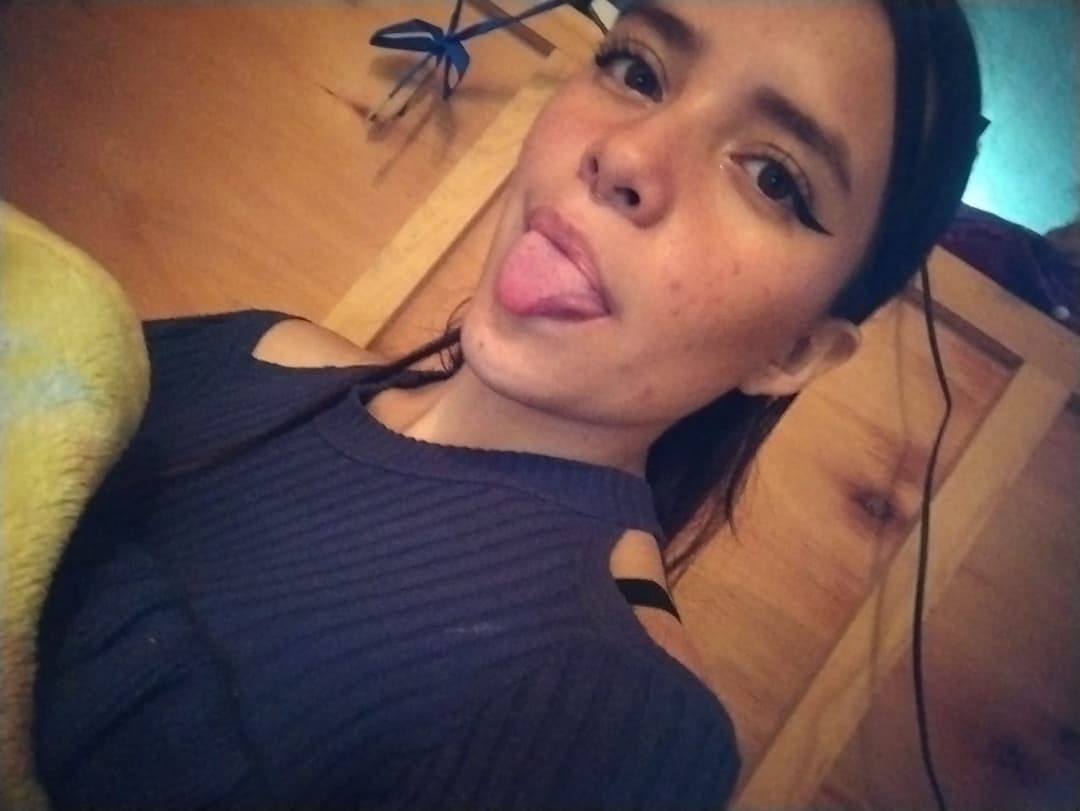 Juguemos con estas Perras Voten por cual quien que la profane con hombres negros bbc