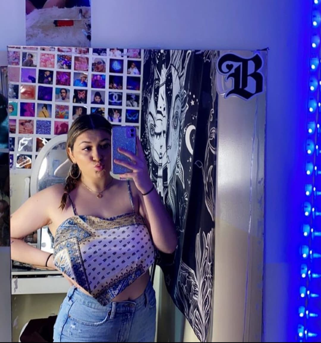 Arabella Sigworth Massive Tits Teen