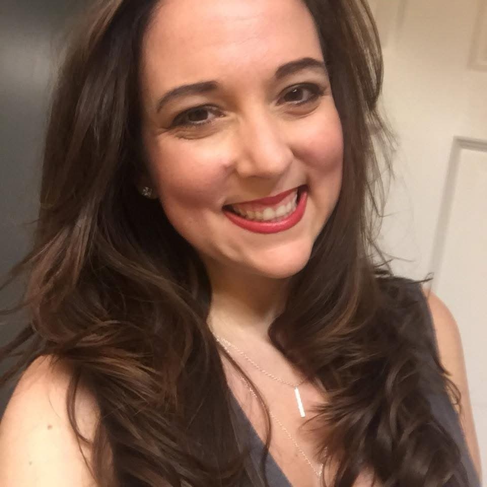 Only one pic of Aly flashing at Mardi Gras 2024 but still, a recent find is a recent find!!