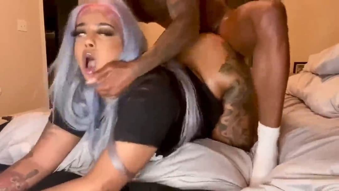 Thick ebony chick takes absolute pleasure from bbc backshots