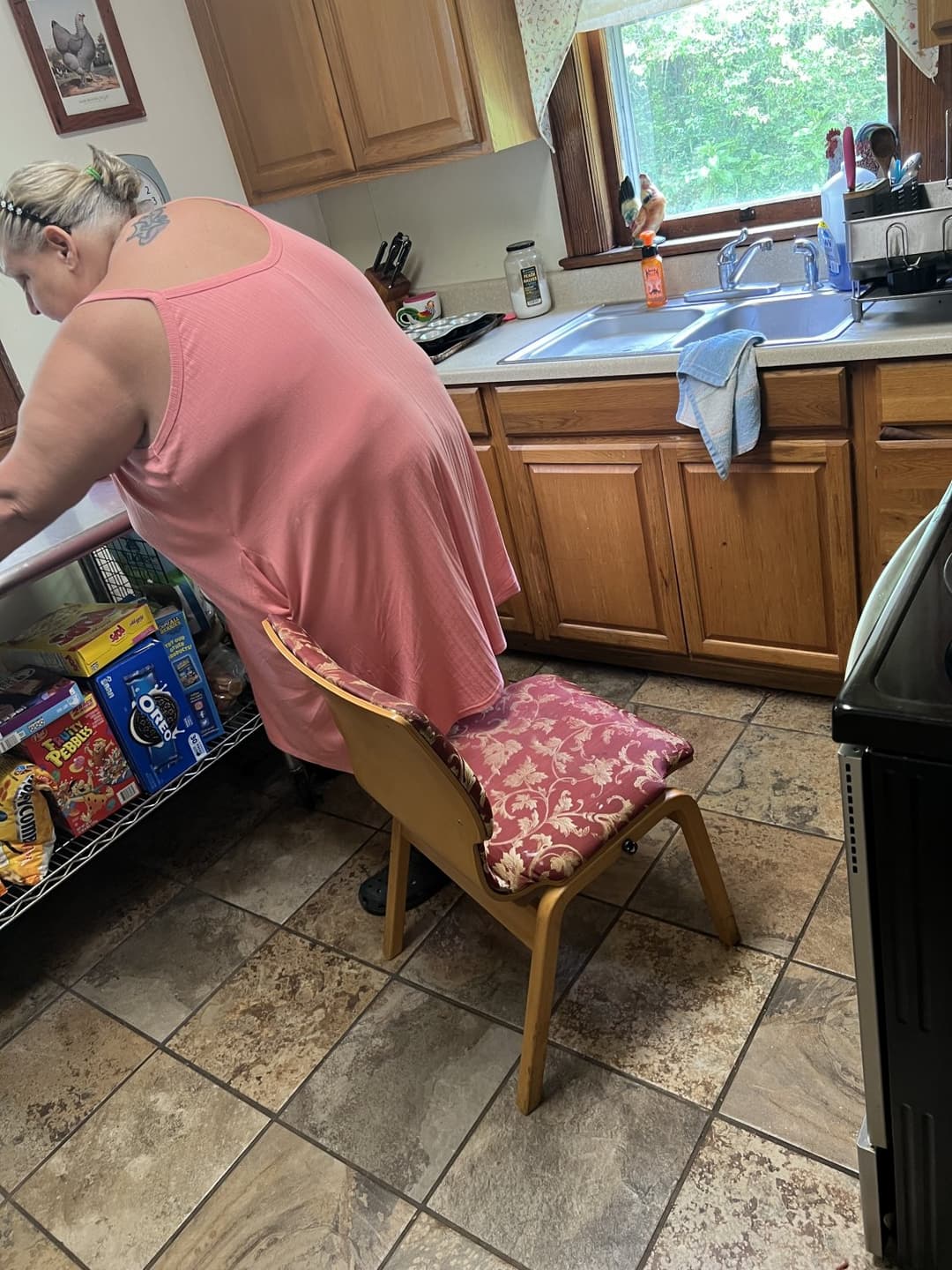 Real ssbbw mom candid too fat to stand and cook but fat enough to fuck