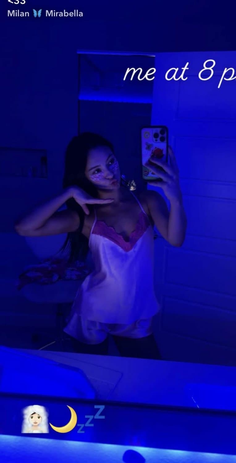 FaZe Adapts Petite Sexy & Cute Little Sister Milan Mirabella Sexy Pics Of Her Tight Teen Body