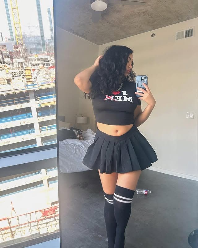 Sexy busty latina slut Kali pt2