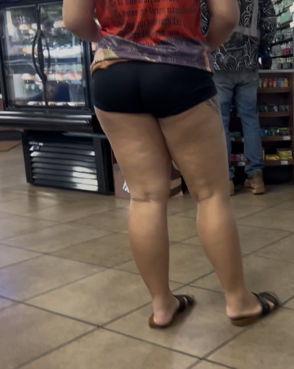 Thick Asian in short tights. Has fat pussy print and thick ass. Not OC