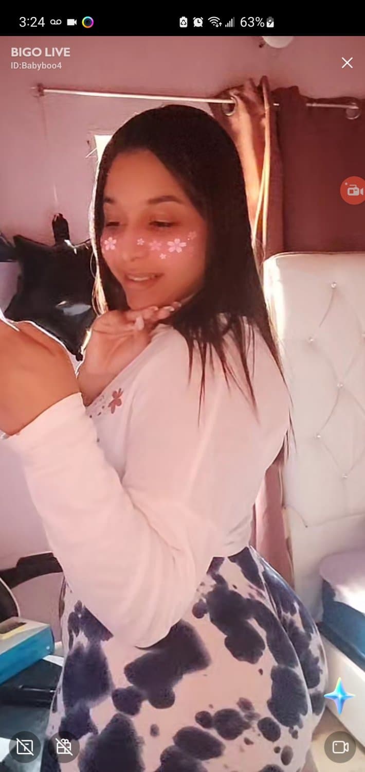 Venezolana gordita de bigo  ( chocc boo