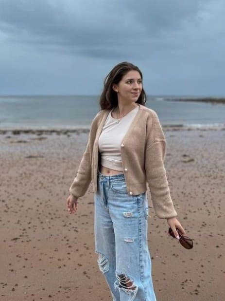 Innocent Vikki the innocent slut