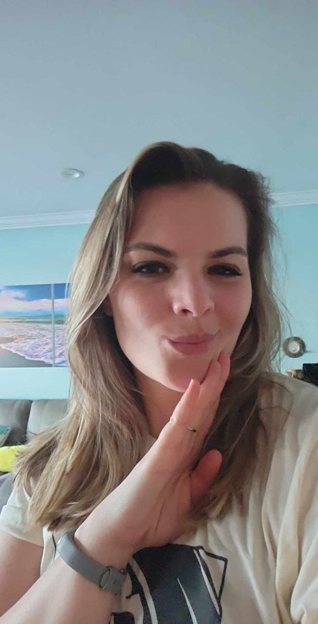 34DD wife loves to show off her goods .