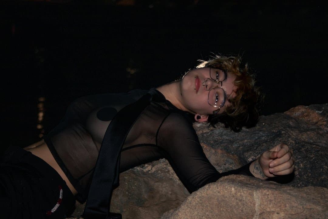 Tomboy short Hair Dyke stud Ren P2