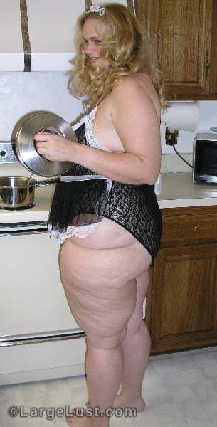 SEXY BBW GODDESS CATALINA CUMALOT