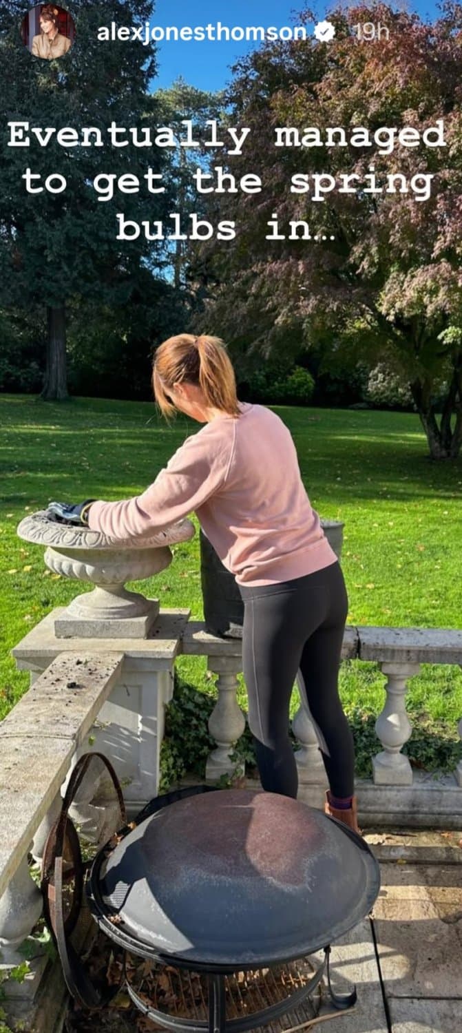 Click to view full size Busty TV presenter Alex Jones. Part 10.