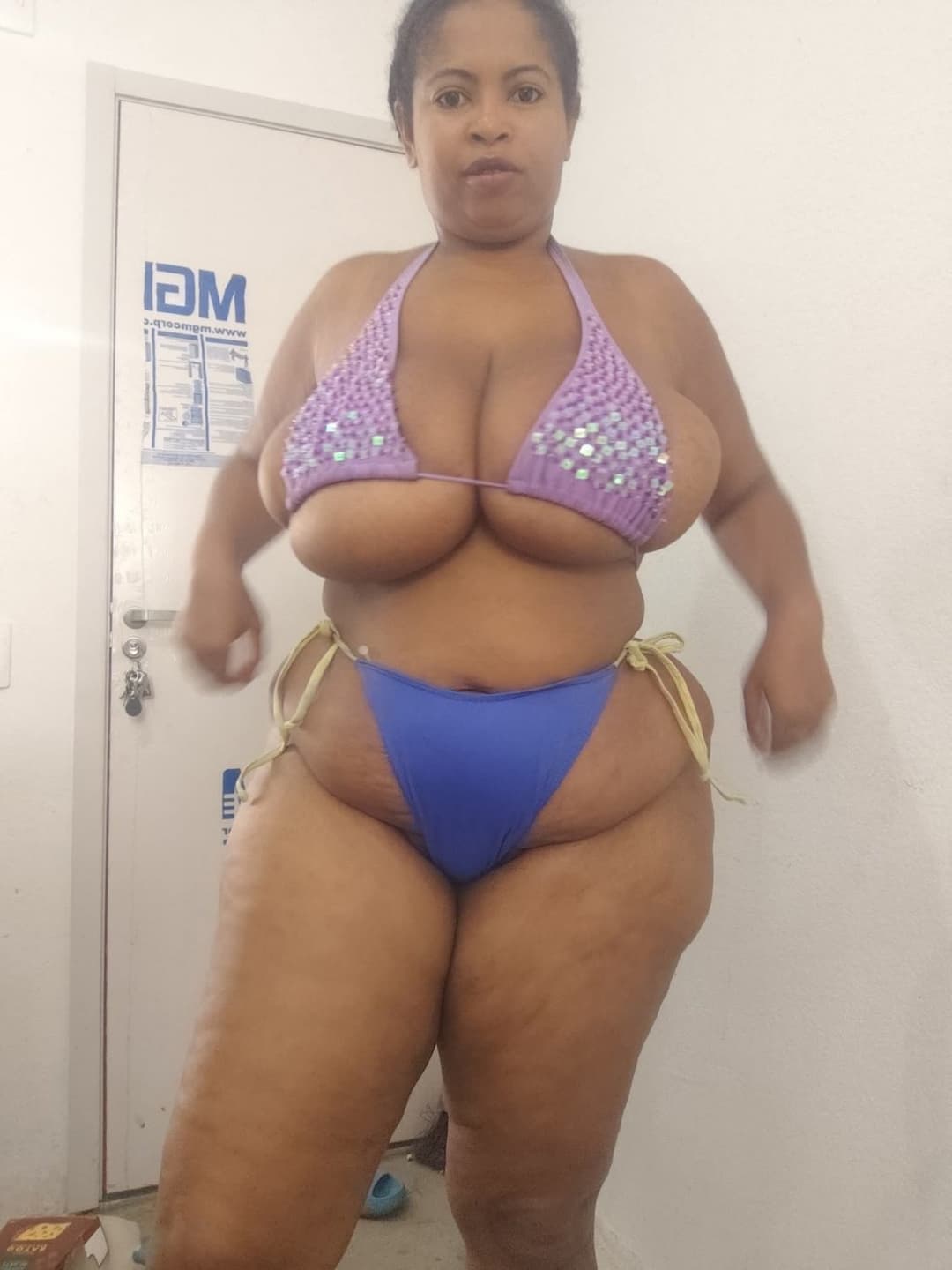 Gislaine gorda rabuda e peituda