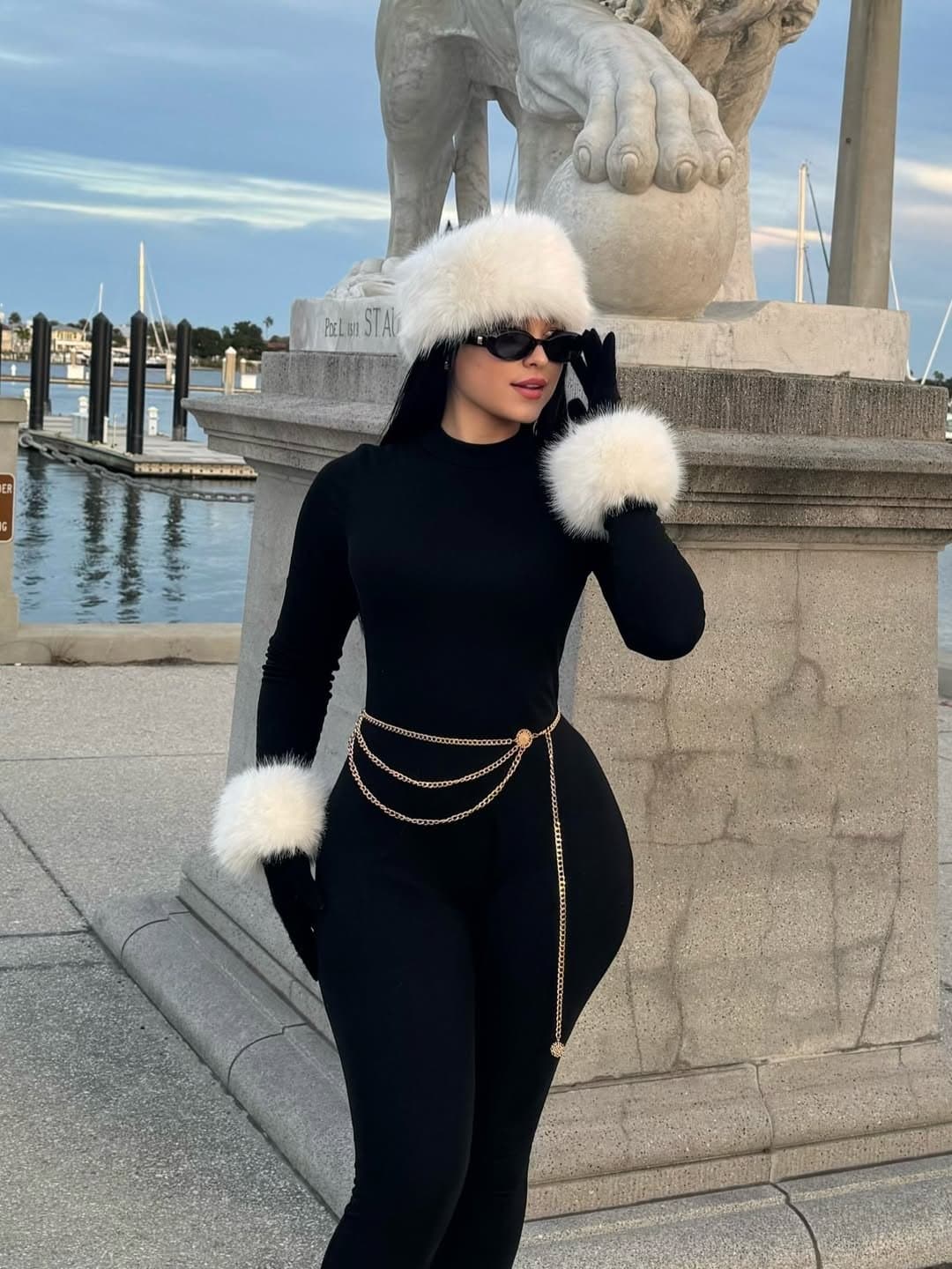 Cubana de Instagram me tiene loco con su cuerpo