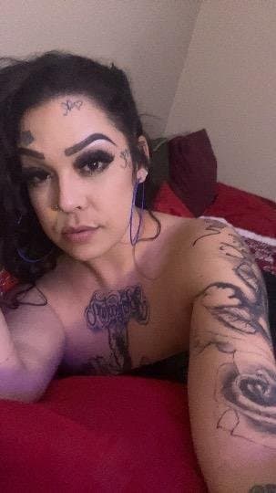 25 year old tattoo Dulce Latina escort that I f yesterday