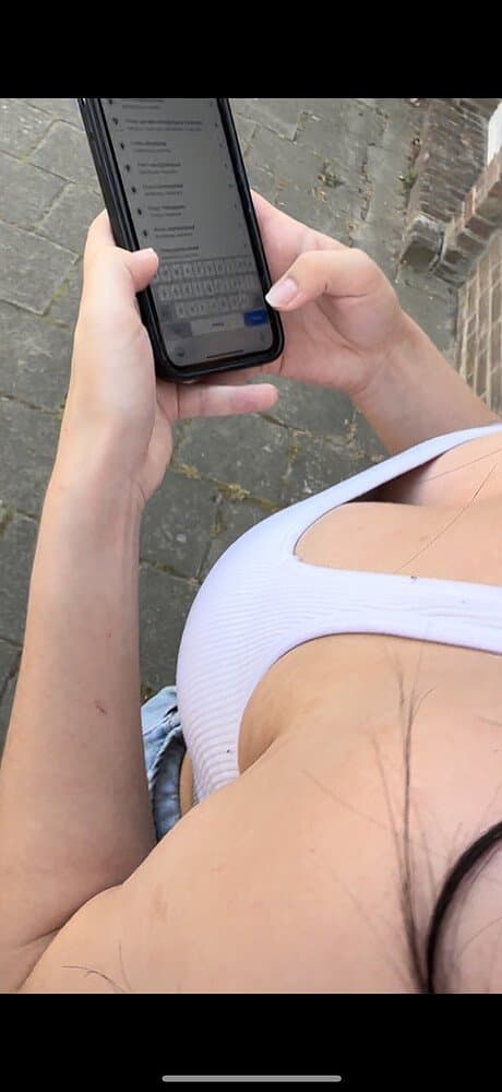 Make conversation to snap her tits