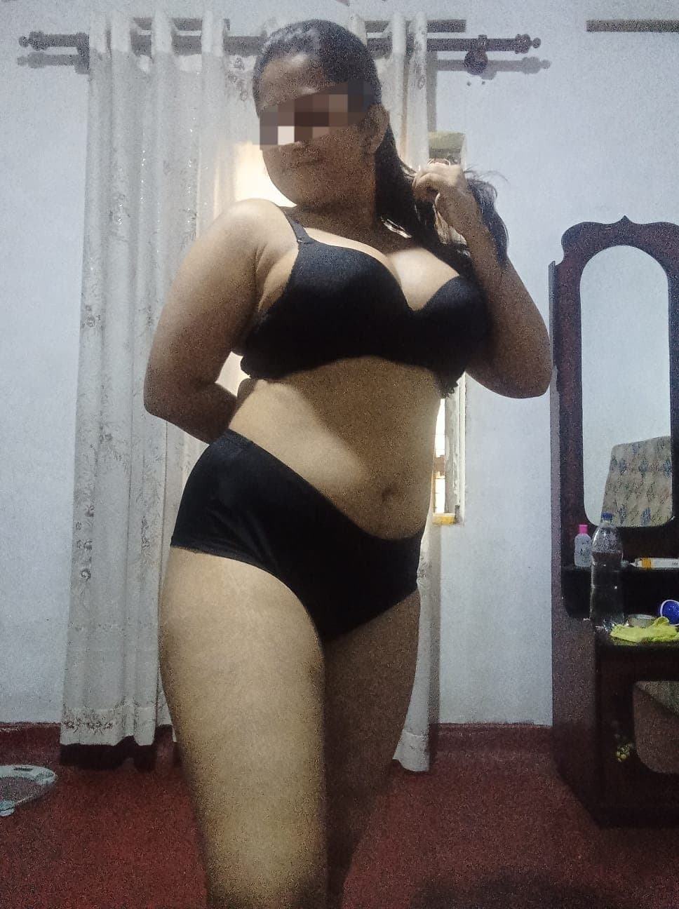 Sri lankan sexy bbw women sexy pics