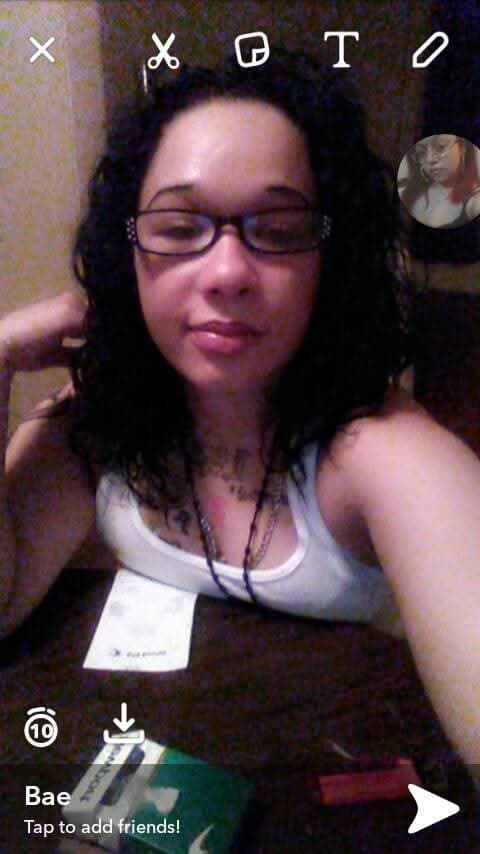 Some pic of a sister that needs some cum in her badly hmu