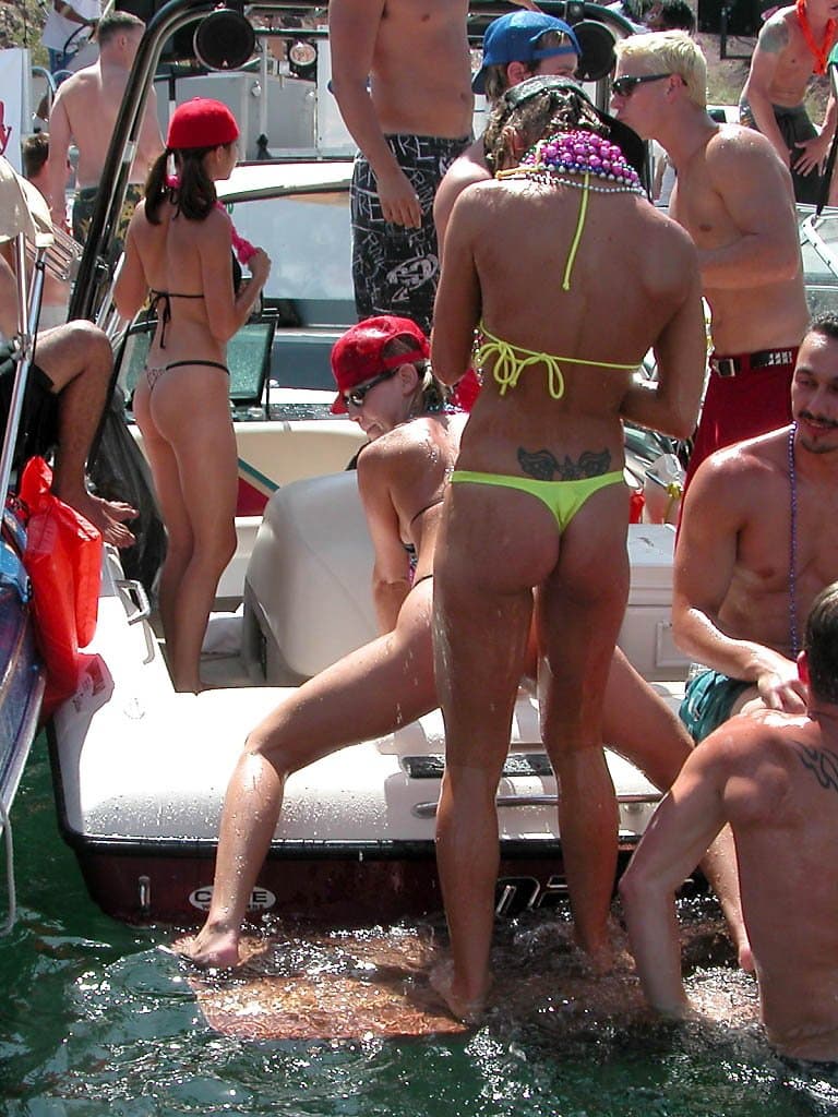 Unknown Hottie, Lake Havasu Memorial Day Weekend 2003 Pt. 1