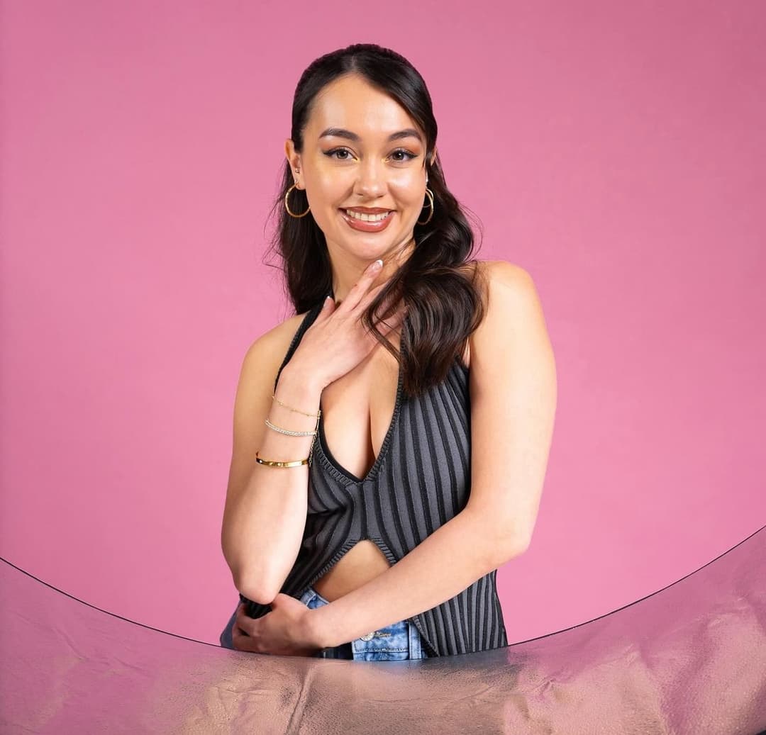 latina milf. Would you pull out?