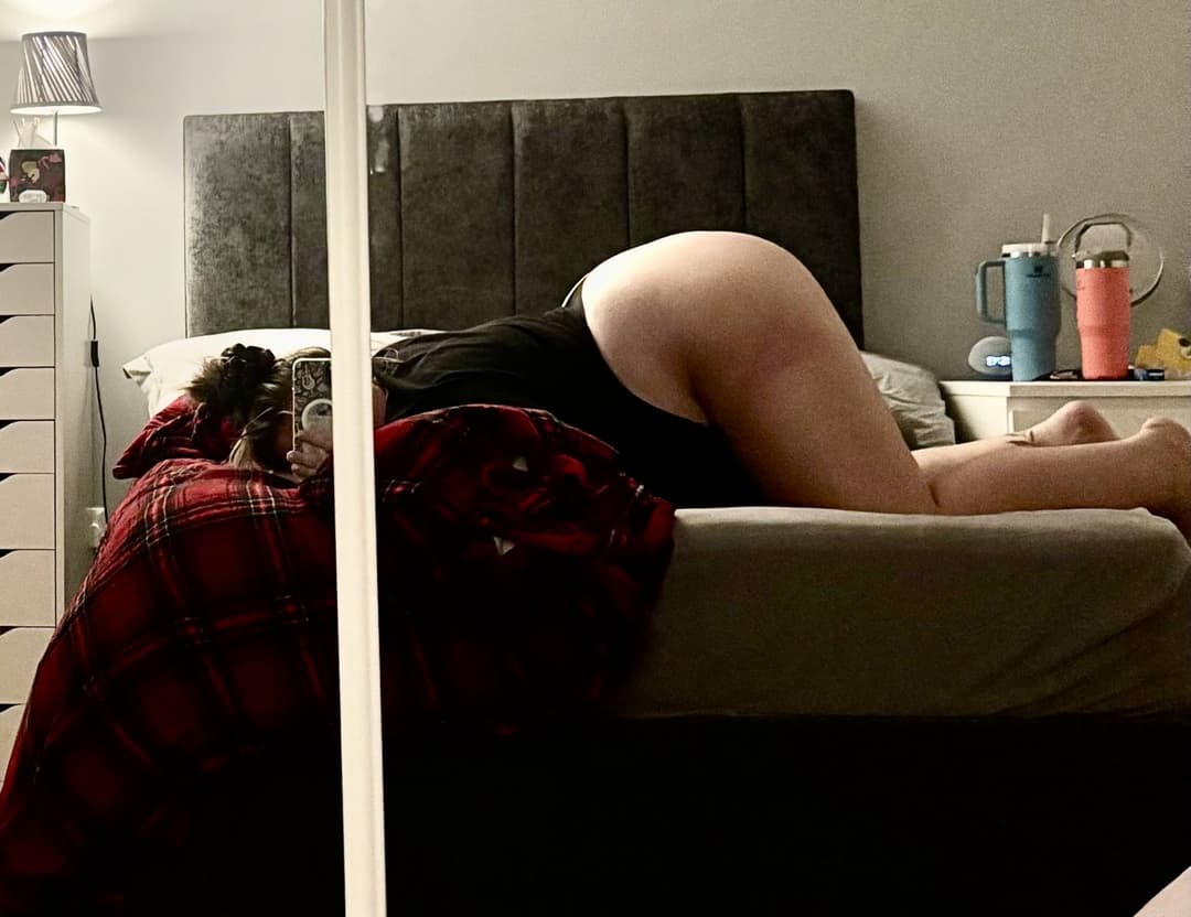 Pawg teen dick tease snap