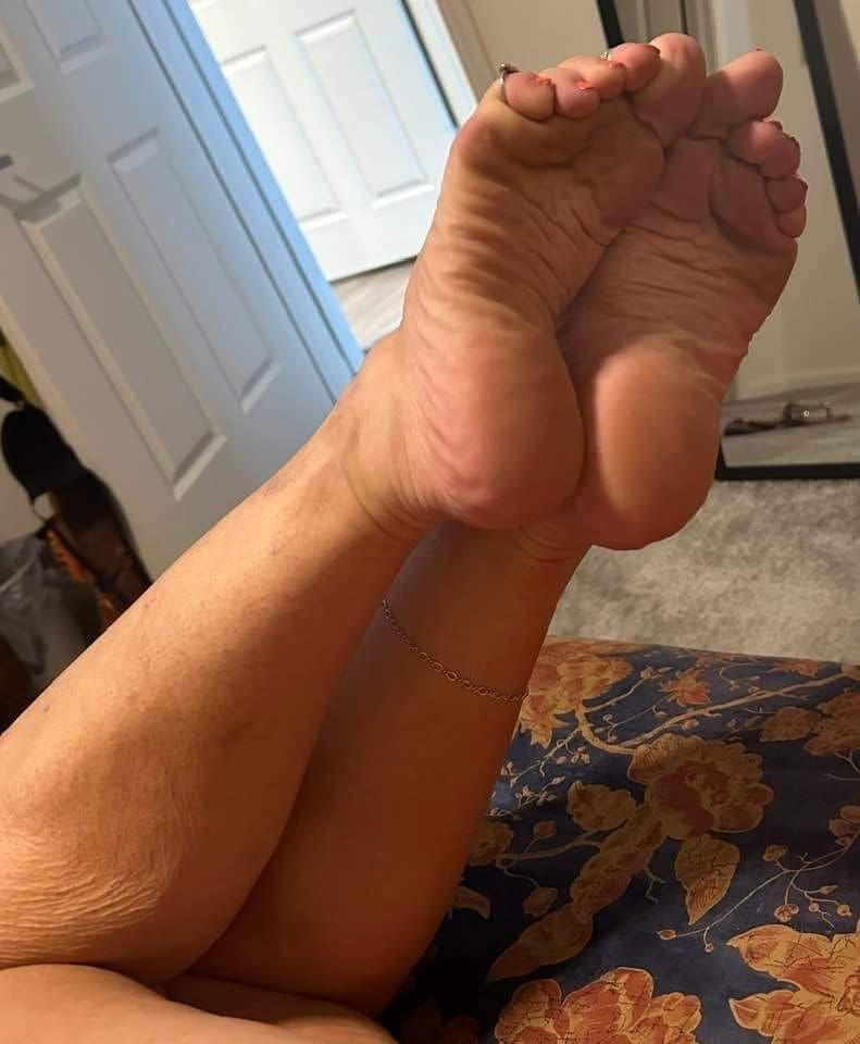 Dawn, 48 years old USA MILF