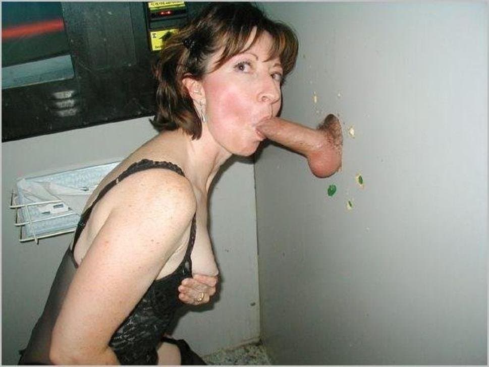 MORE LEGENDARY Hotwife Tish sucking all cocks