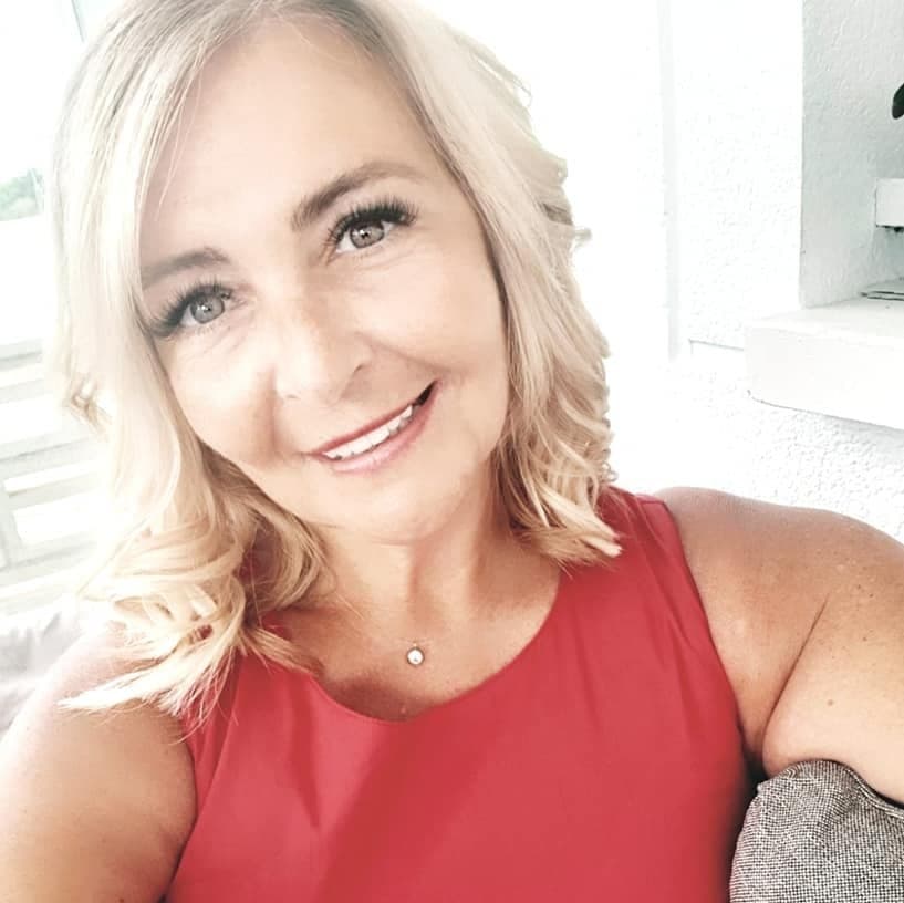 Ann Cath mature beauty