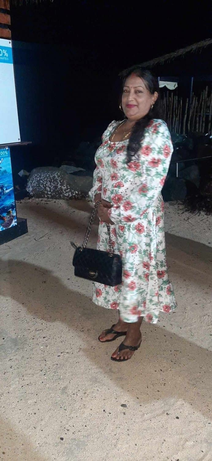 Nadi Fiji Married Aunty - Milf Affair Leaks